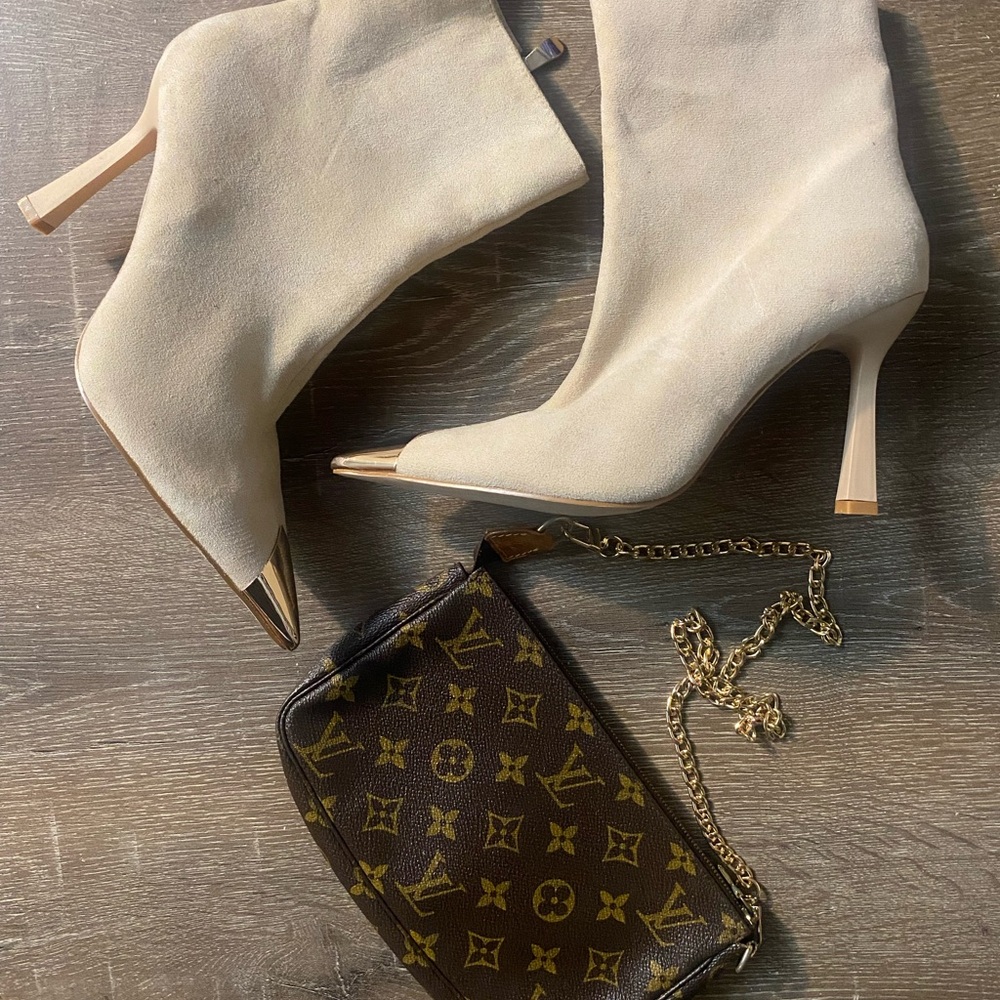 Cream Heeled Boots